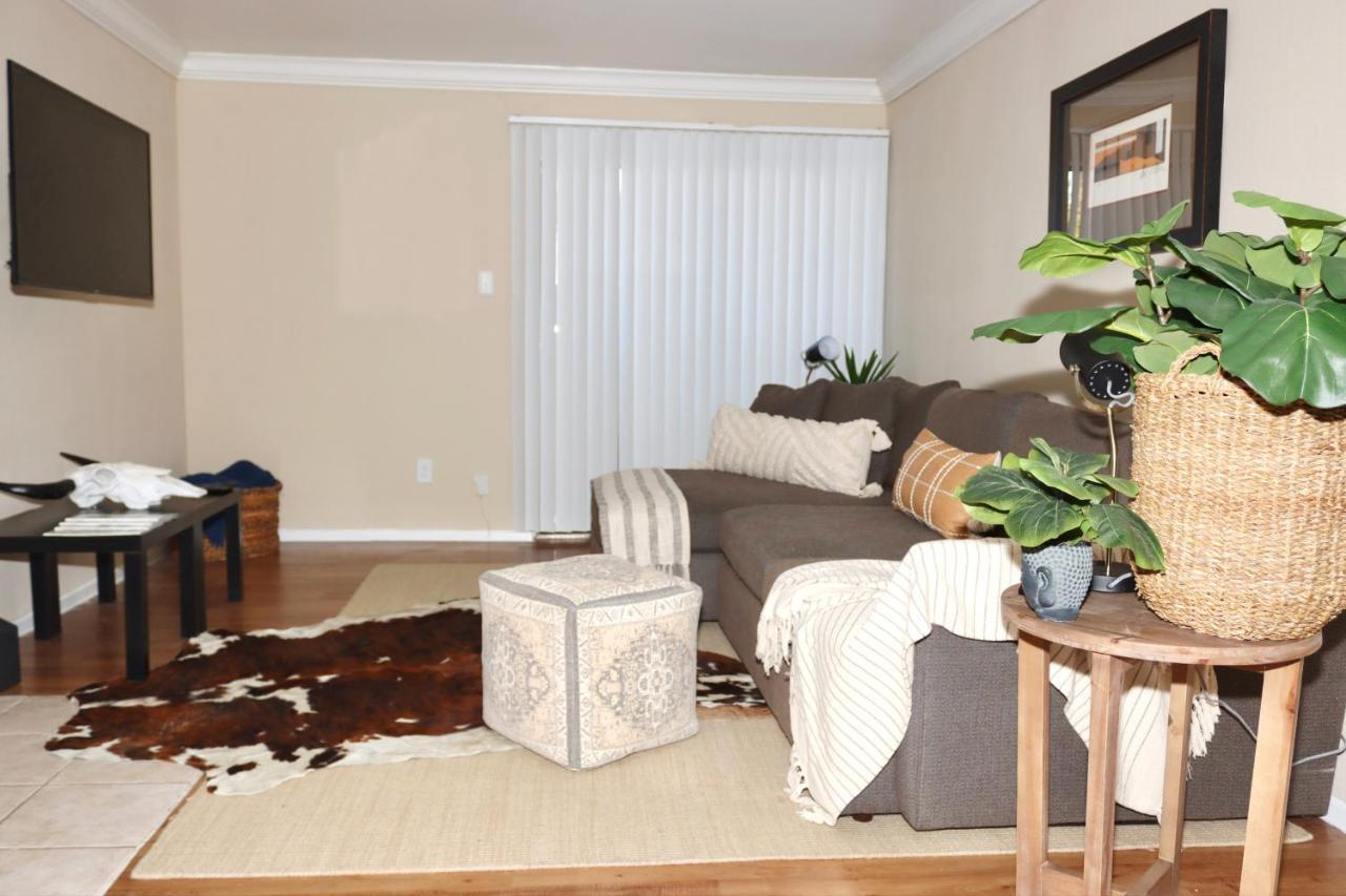 Chic Boho Cottage -Self Check In, Fully Furnished, & Free Parking Houston Exterior foto