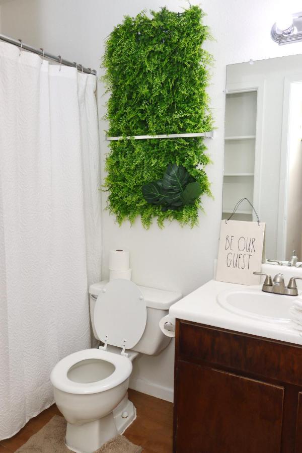 Chic Boho Cottage -Self Check In, Fully Furnished, & Free Parking Houston Exterior foto